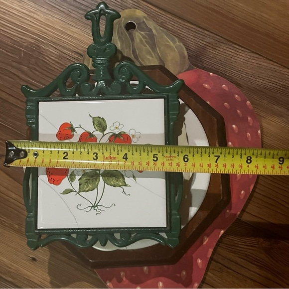 Vintage Strawberry Themed Trivets Wall Decor Ceramic Wood Metal Acrylic - Picture 11 of 11